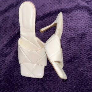 Elegant White Quilted Women's Mules